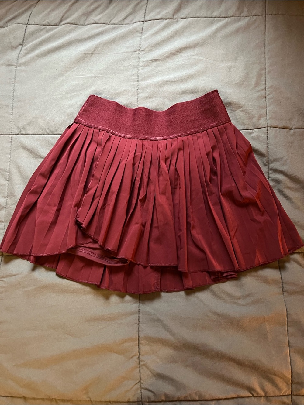 SO Burgundy “The Sporty” High Rise Tennis Skirt” Skort With Slit